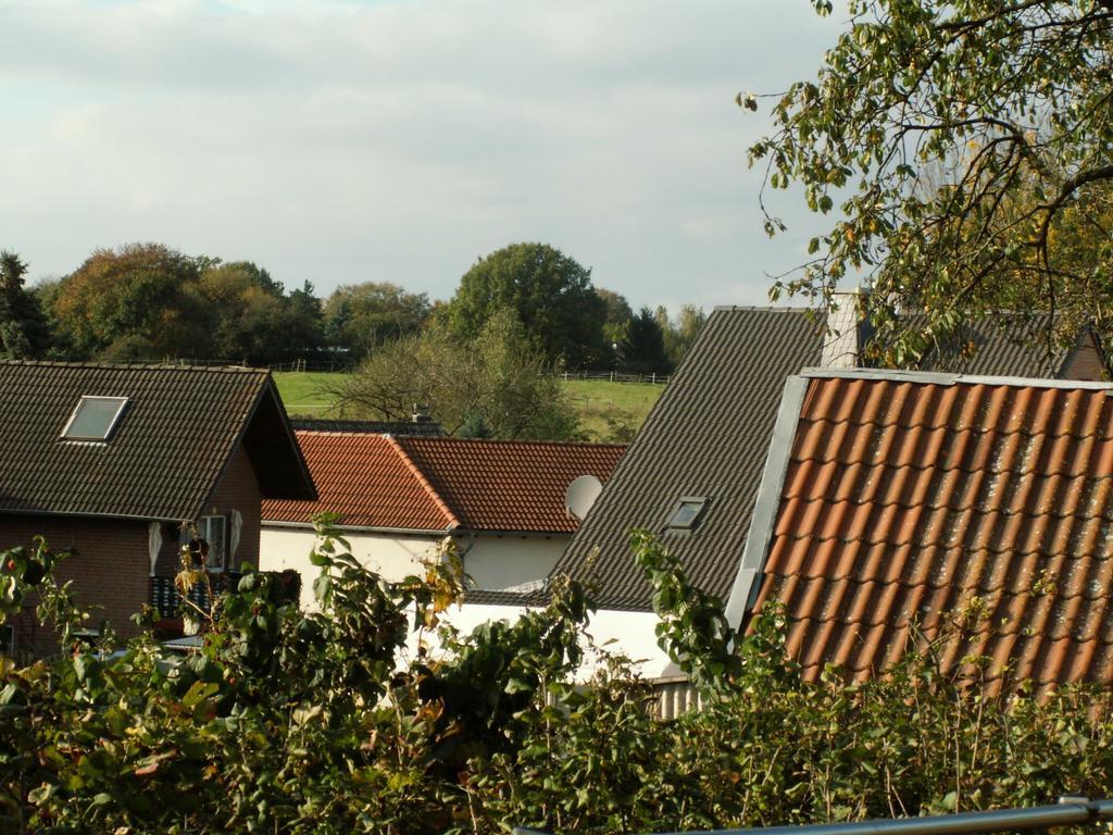 Rl Guesthouses Geilenkirchen Exteriör bild